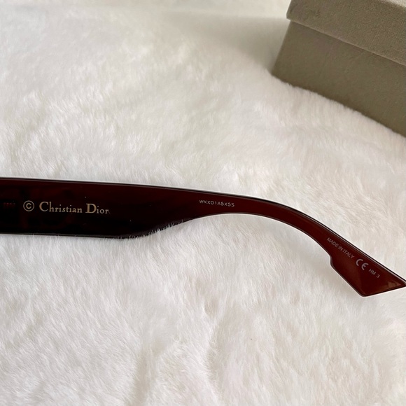 ✅ “Christian Dior” 💯% Authentic Sunglasses - Picture 5 of 6